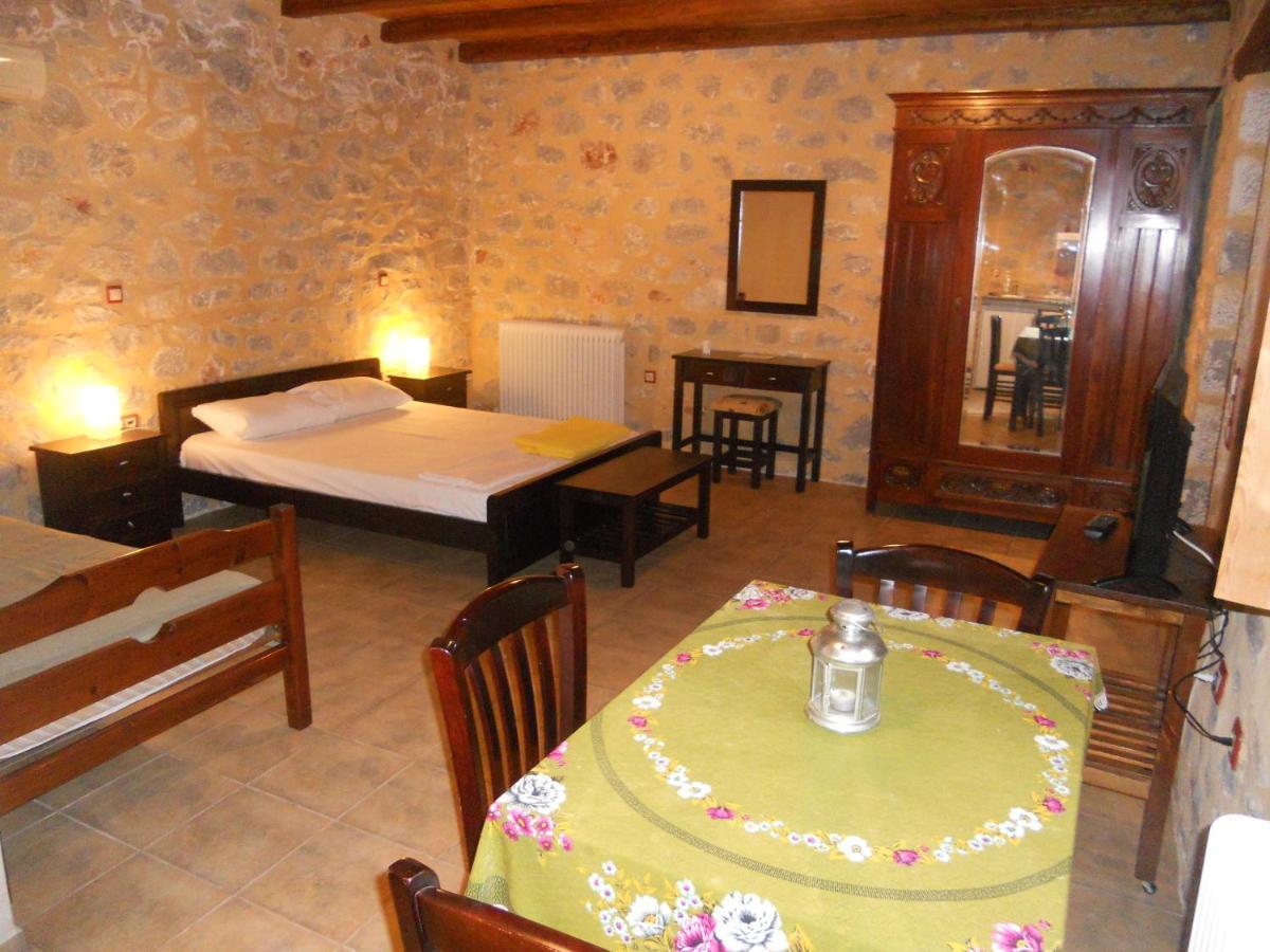 Villas Guest House Vathí Exterior foto